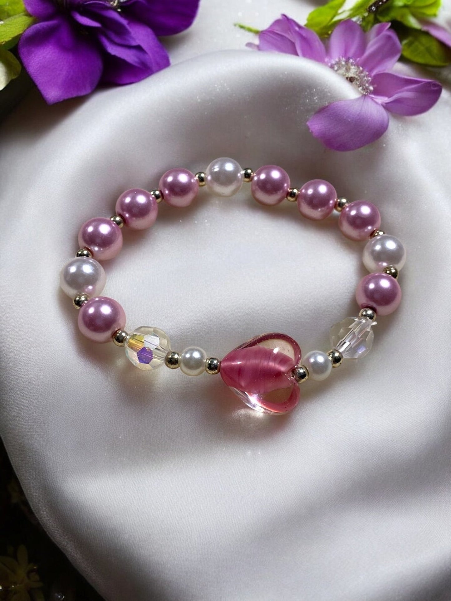 Pearly Pinky Heart Bracelet